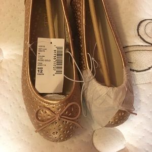 ♥️♥️OLD NAVY ROSE GOLD BALET GIRL SHOES♥️♥️